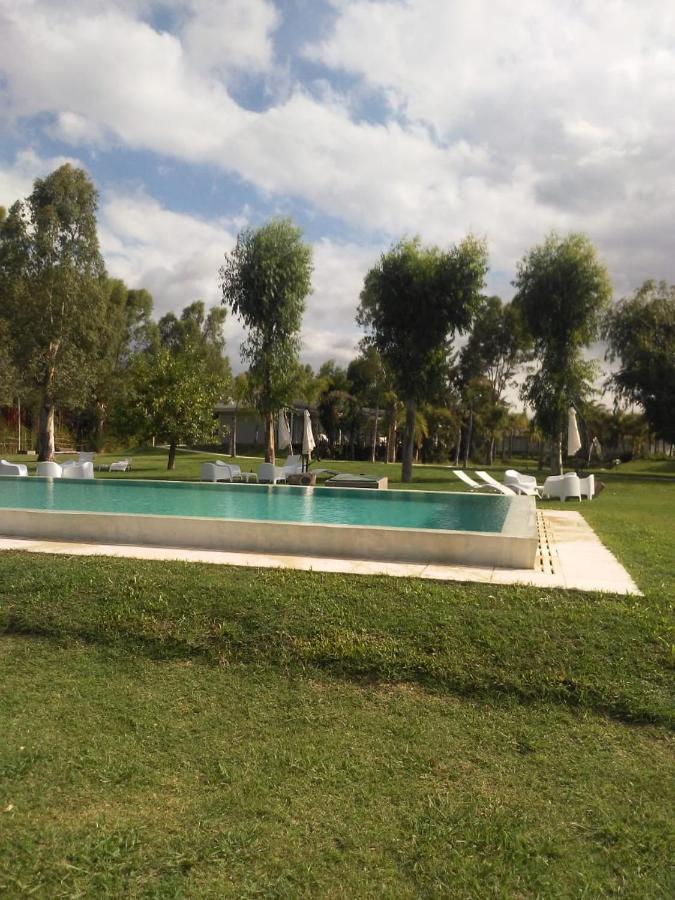 La Posada Multiespacios Dique Luján Exterior foto